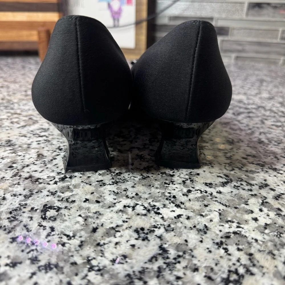 Stuart Weitzman Elegant Black Minimal Women's Kitten Heels Shoes Size 9 - Picture 7 of 10